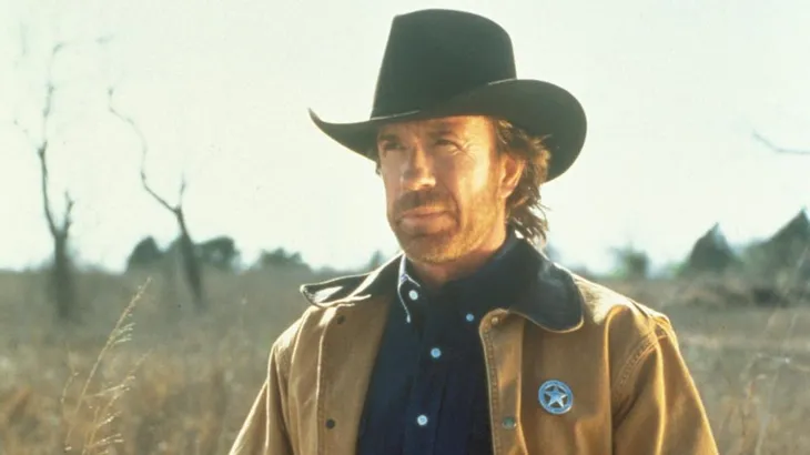 2948 105423 - Chuck Norris Frases