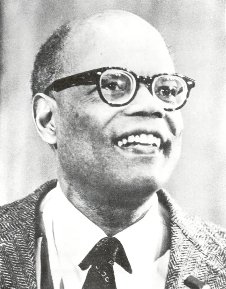 2990 102597 - Sir Arthur Lewis