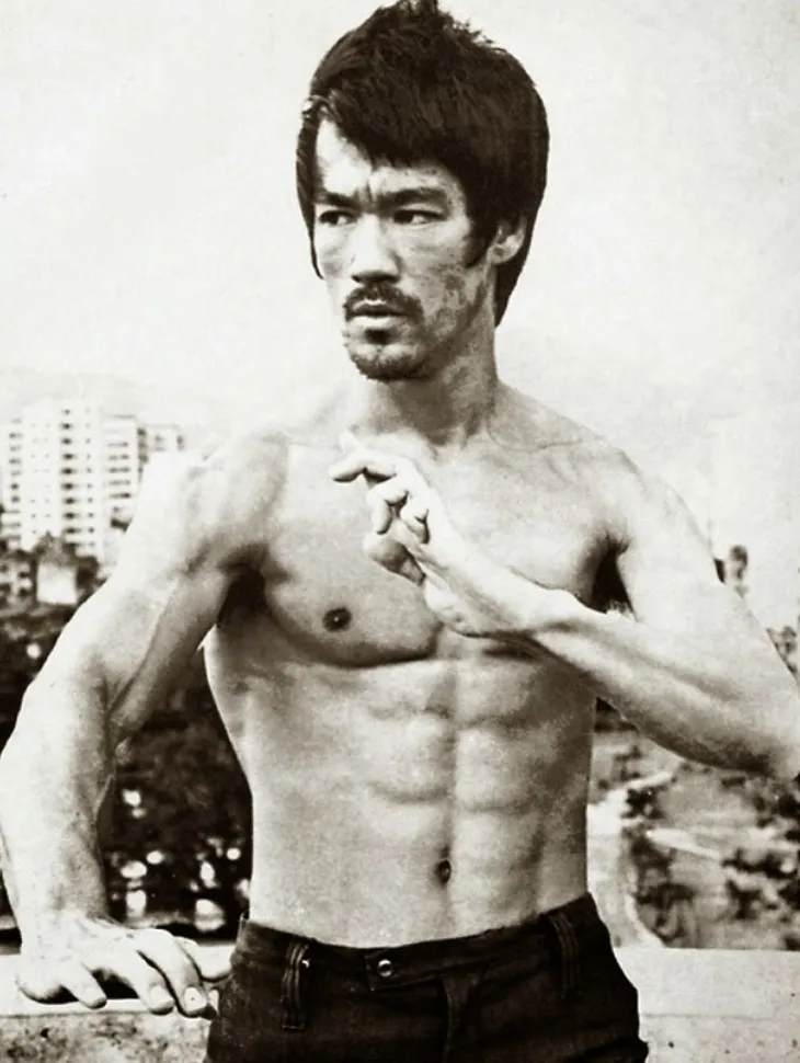 3325 78125 - Bruce Lee