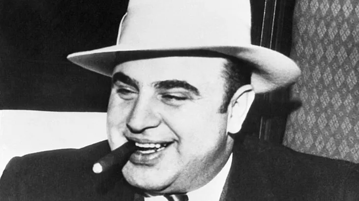 5918 112229 - Frases De Al Capone