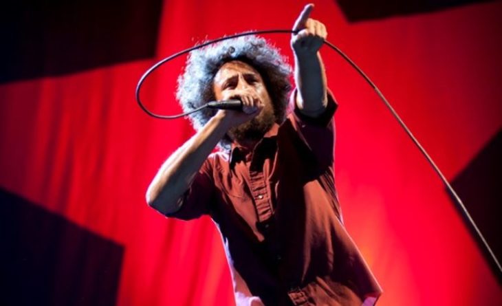 5e429c8f6d9dc - Zack De La Rocha